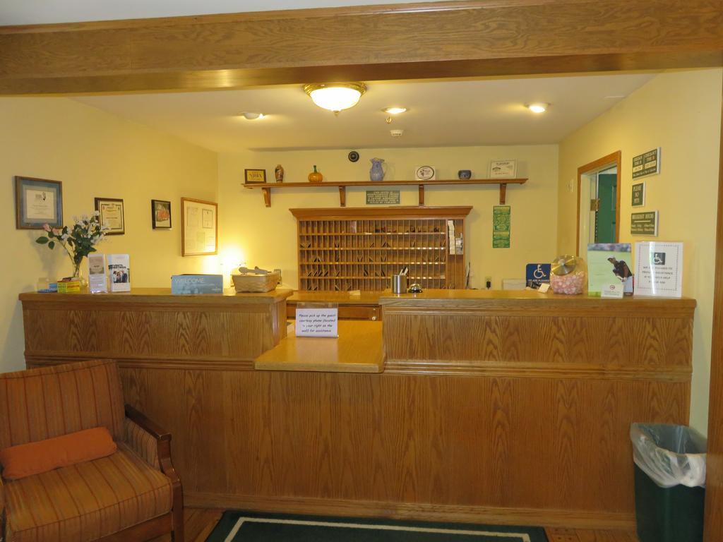 Country Inn & Suites By Radisson, Millville, Nj Bagian luar foto