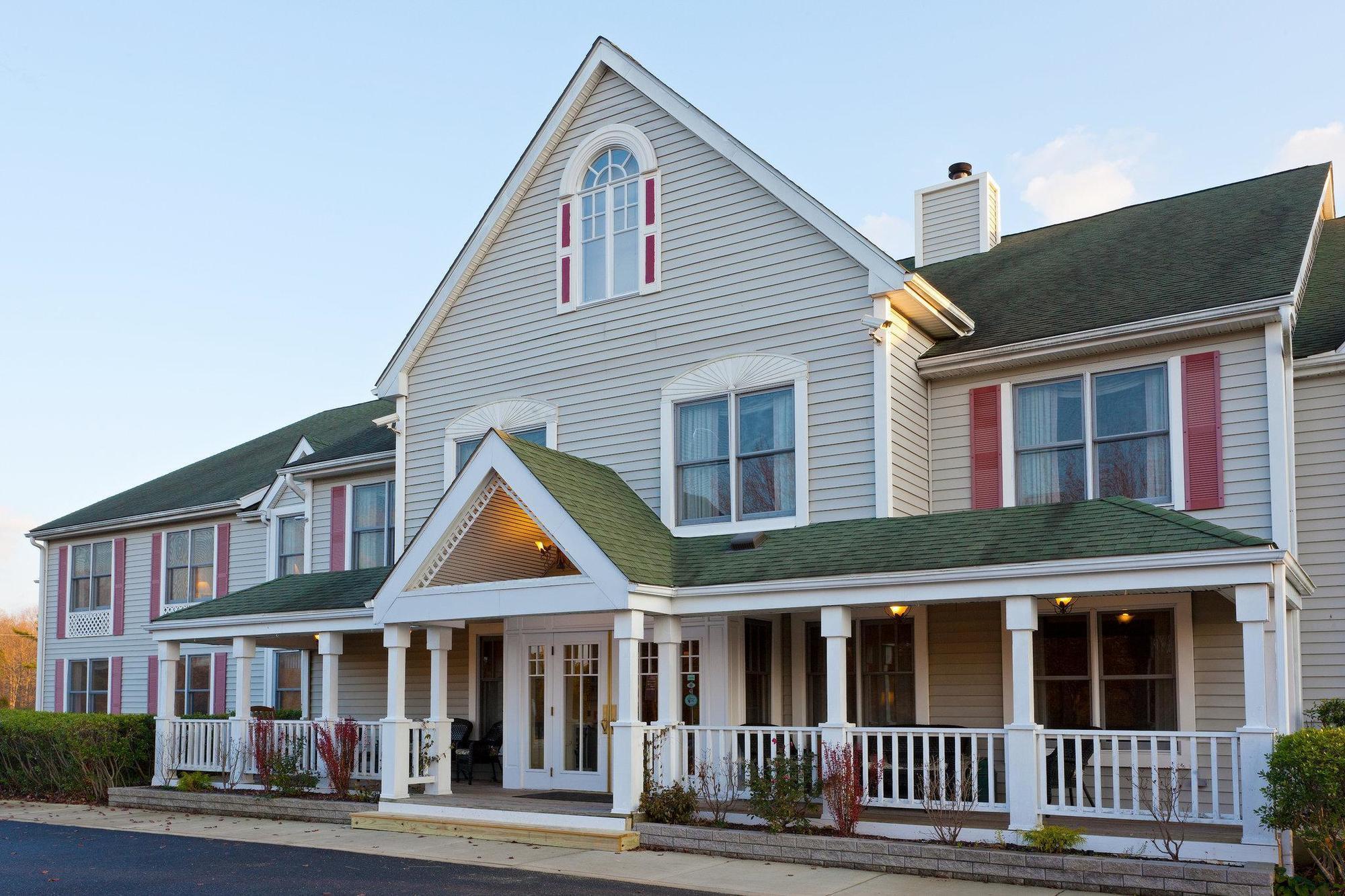 Country Inn & Suites By Radisson, Millville, Nj Bagian luar foto